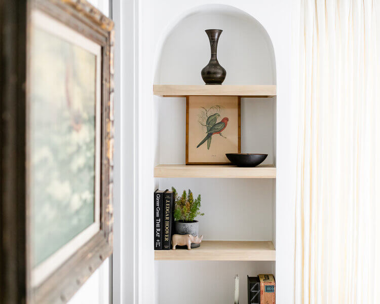 arched bookcase close up
