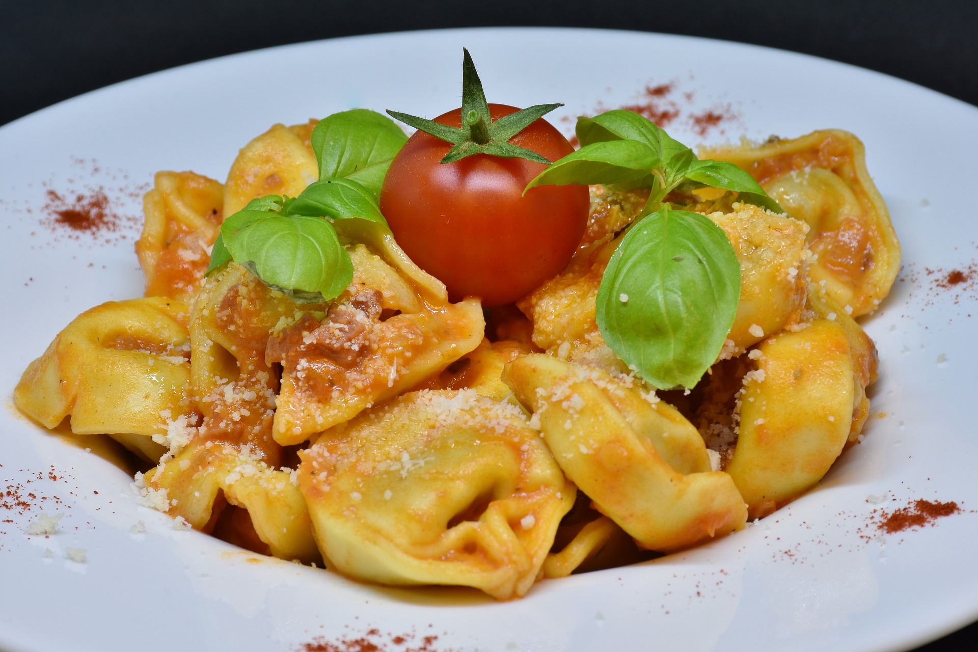 Salad with pasta recipes with tortellini aren't the most common, but they can taste amazing.